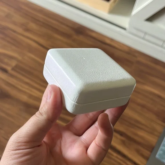 1/10 Ct. Diamond 10k White Gold Bezel Stud Earrings - Picture 8 of 10